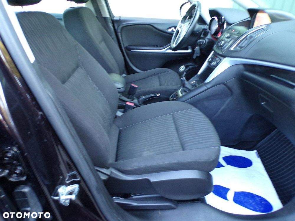 Opel Zafira - 31