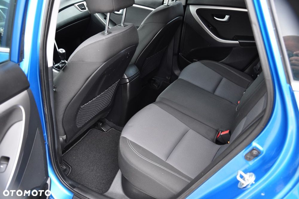 Hyundai i30 i30cw 1.4 Edition Plus - 24
