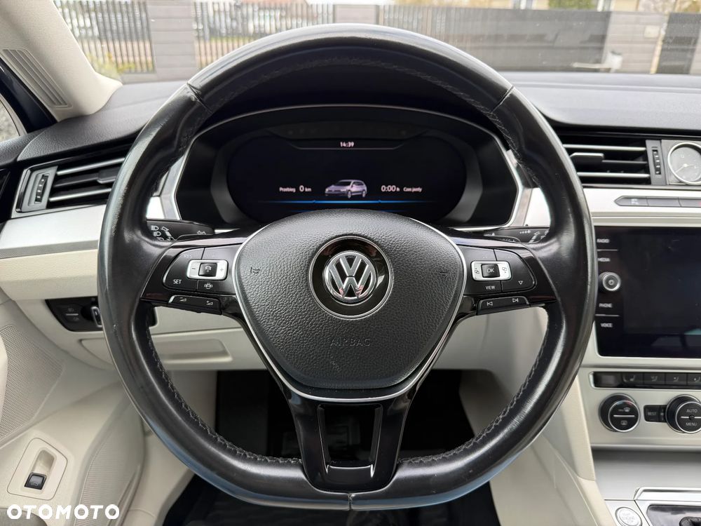 Volkswagen Passat 2.0 TDI (BlueMotion Technology) DSG Highline - 25