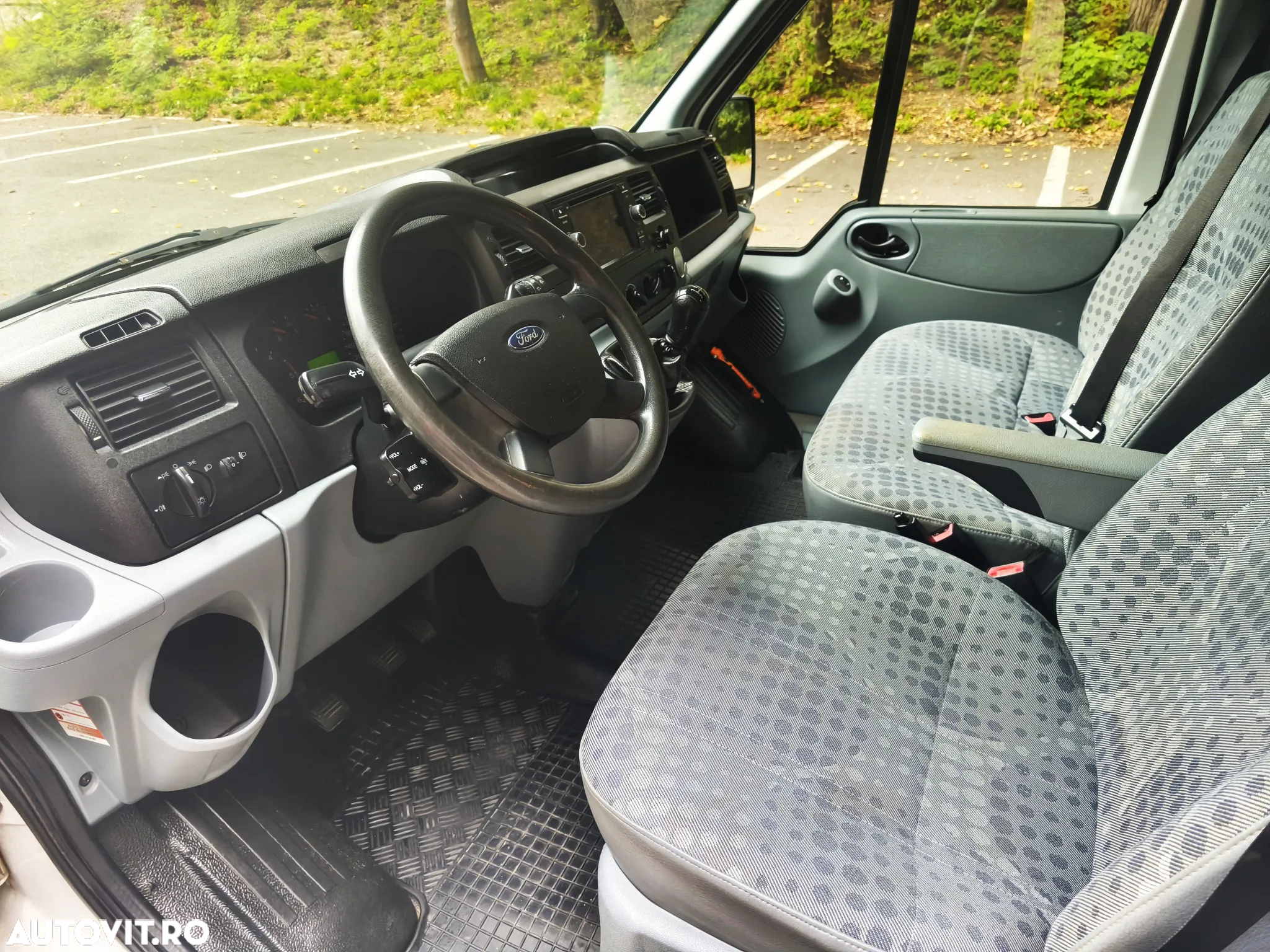 Ford Transit - 8