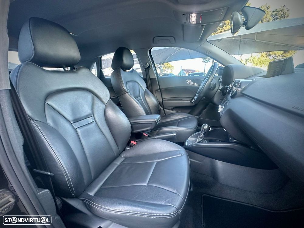 Audi A1 Sportback 1.6 TDI S-line S tronic - 13