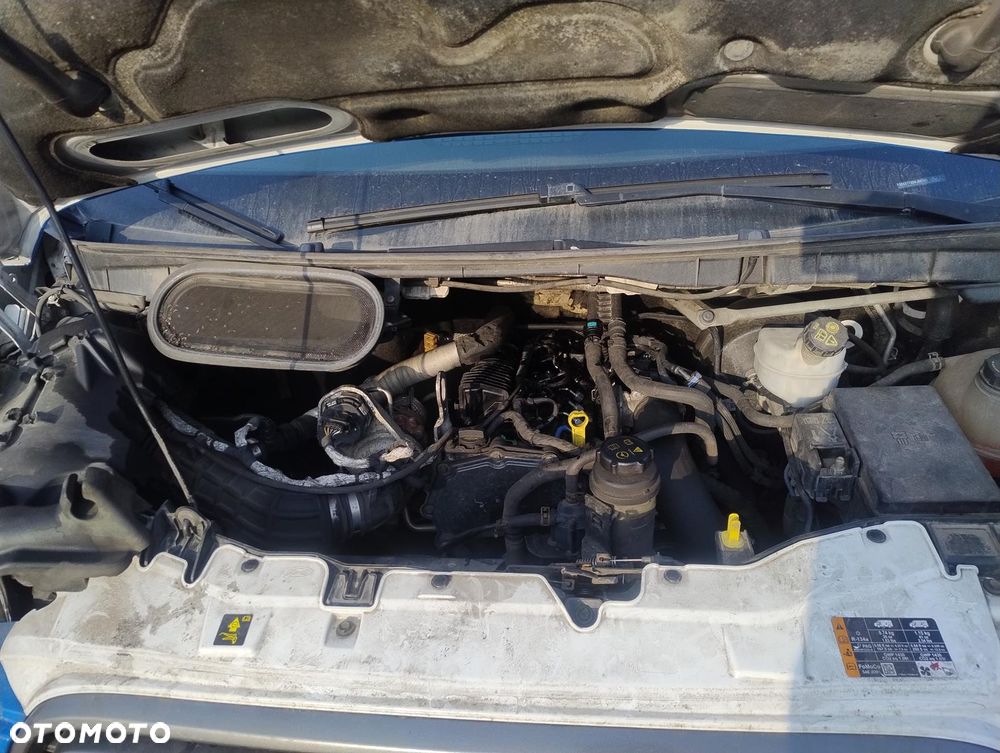 Ford Transit - 12