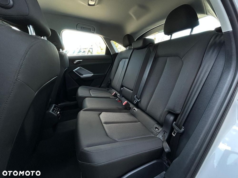 Audi Q3 Sportback 35 TDI S tronic - 18