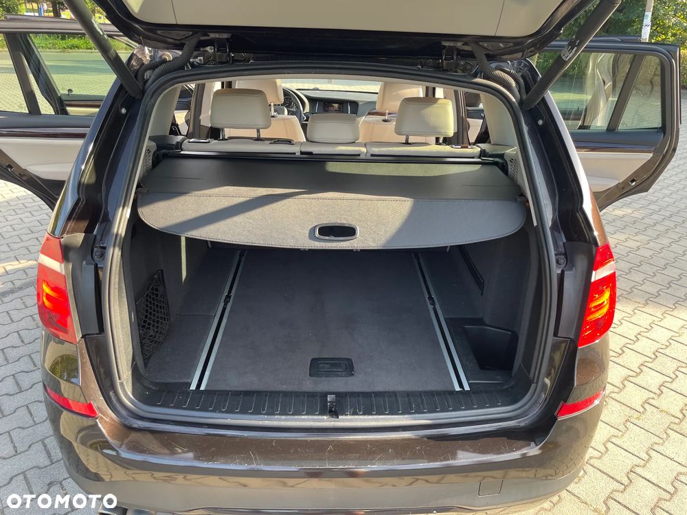 BMW X3 xDrive28i xLine - 14