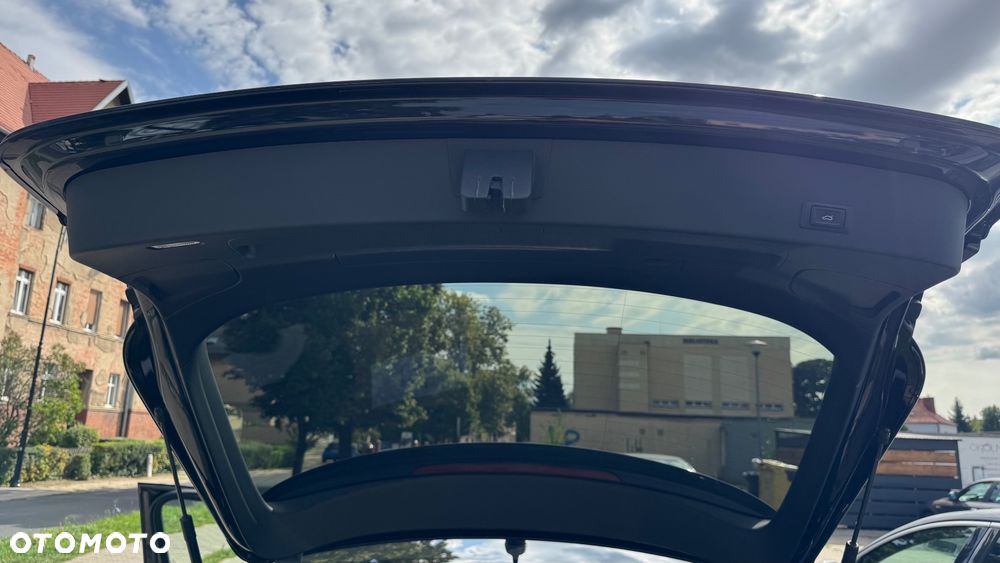 Audi A6 Avant 2.0 TDI ultra S tronic - 12