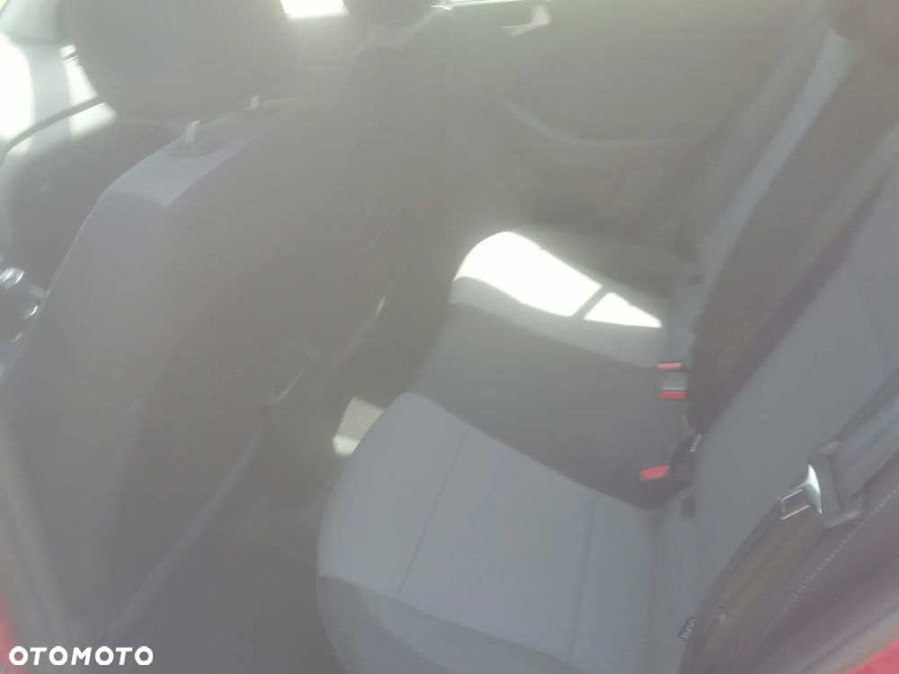 Hyundai i20 1.1 CRDi - 13