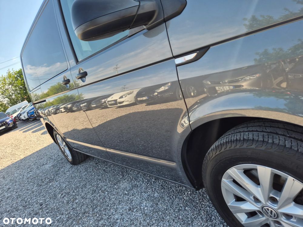 Volkswagen Multivan 2.0 TDI L1 Comfortline DSG - 20