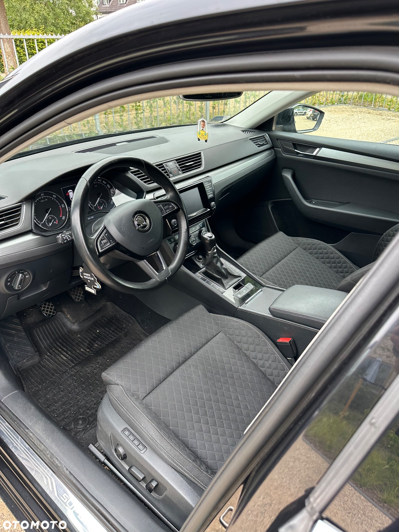 Skoda Superb 2.0 TDI Active - 9