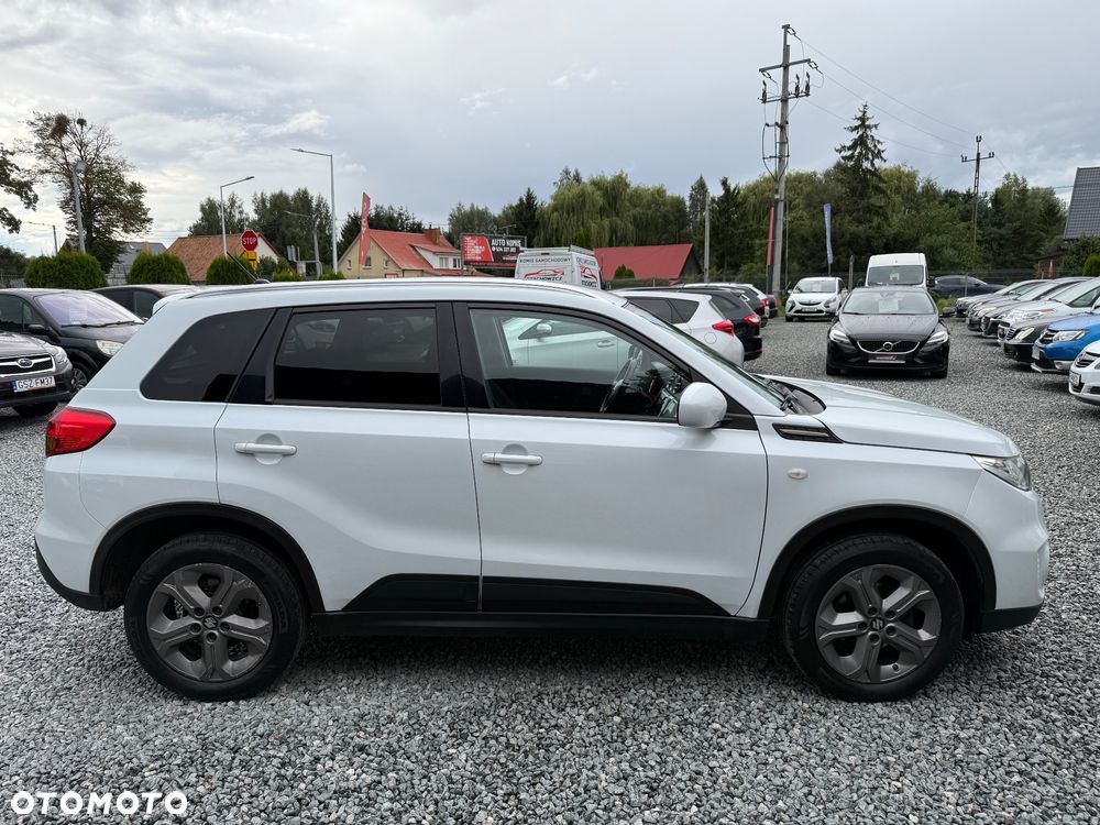 Suzuki Vitara 1.6 Comfort 4WD - 14