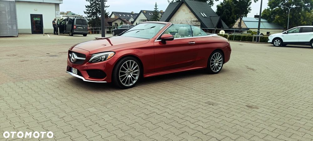 Mercedes-Benz Klasa C 300 9G-TRONIC - 12