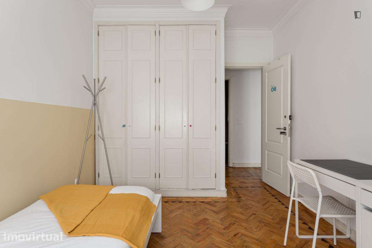 Quarto - localizado em Sete Rios Lisbon - Grande imagem: 5/16