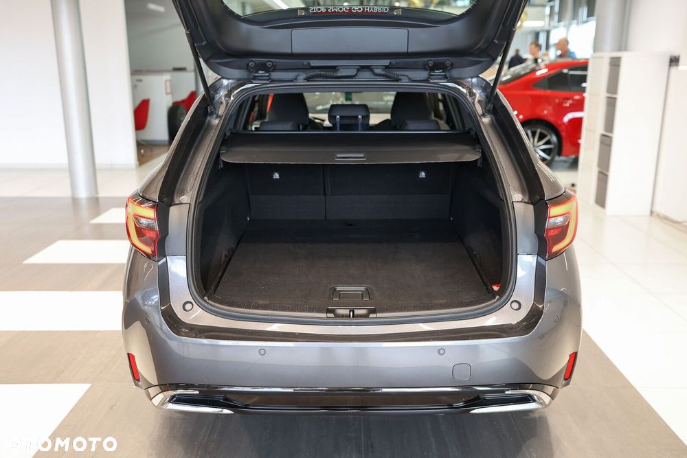 Toyota Corolla 1.8 Hybrid Comfort - 12