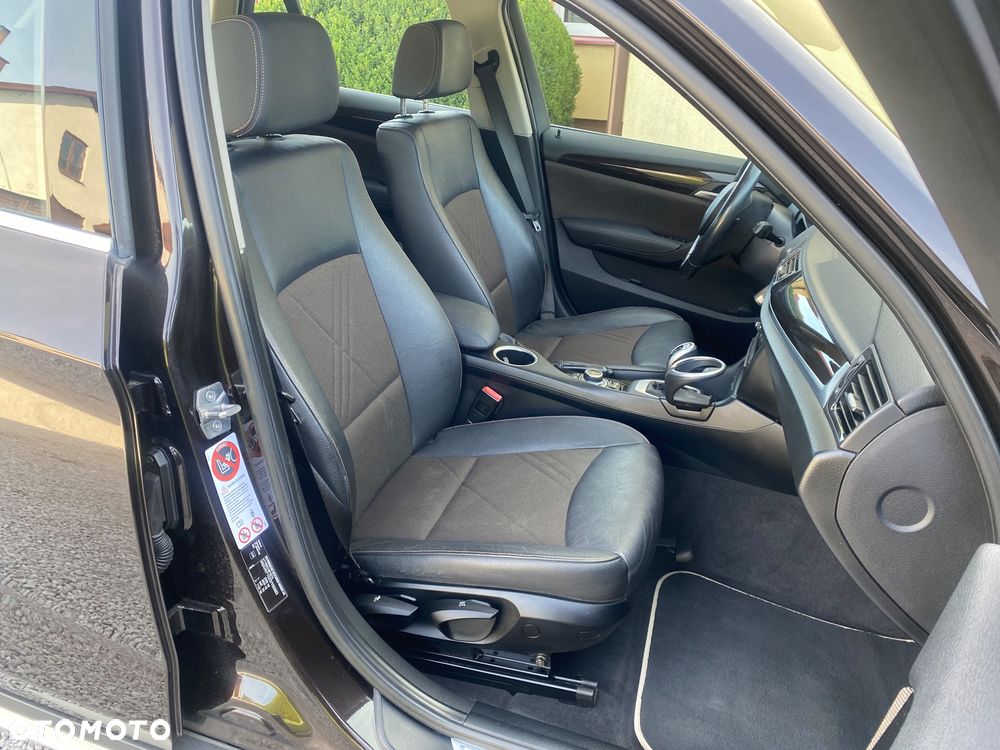 BMW X1 sDrive18d xLine - 20