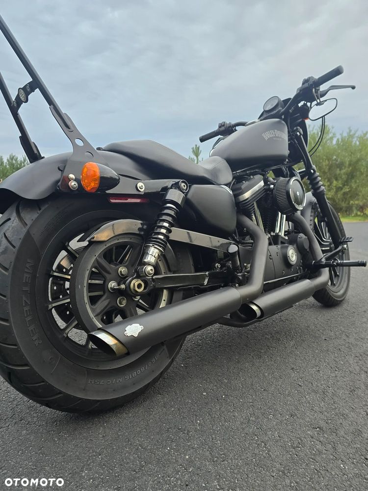 Harley-Davidson Sportster Iron 883 - 5