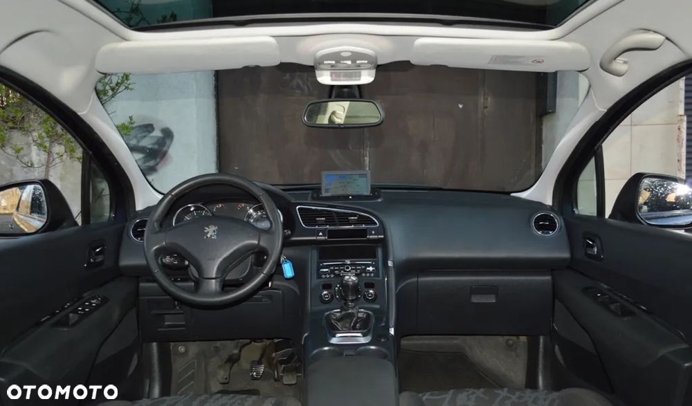 Peugeot 3008 - 25