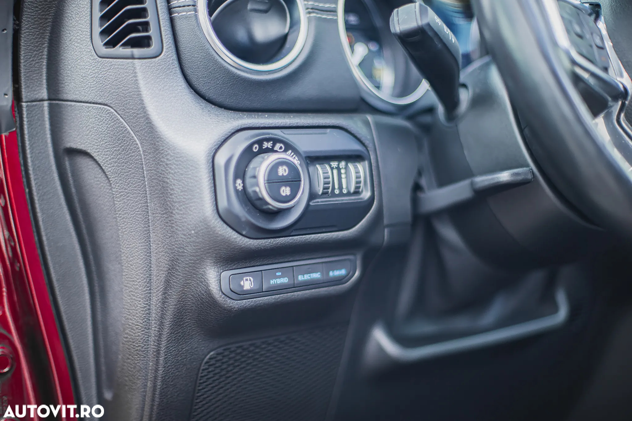 Jeep Wrangler 2.0 4xe AT8 PHEV Sahara - 30