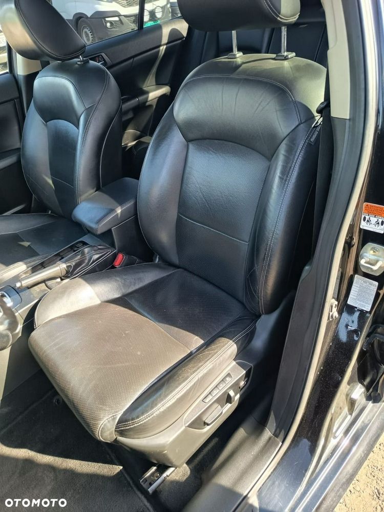 Suzuki Kizashi 2.4 Sport 4WD CVT - 12