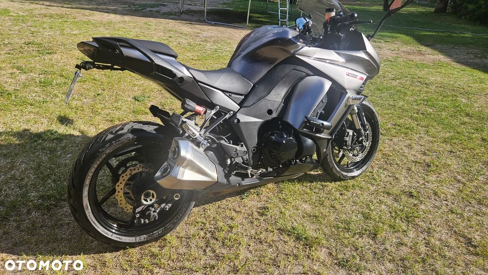 Kawasaki Ninja 1000 SX - 9