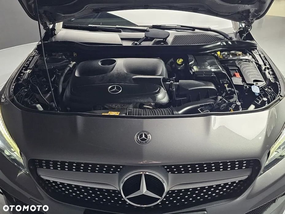 Mercedes-Benz CLA 220 4Matic 7G-DCT AMG Line - 7