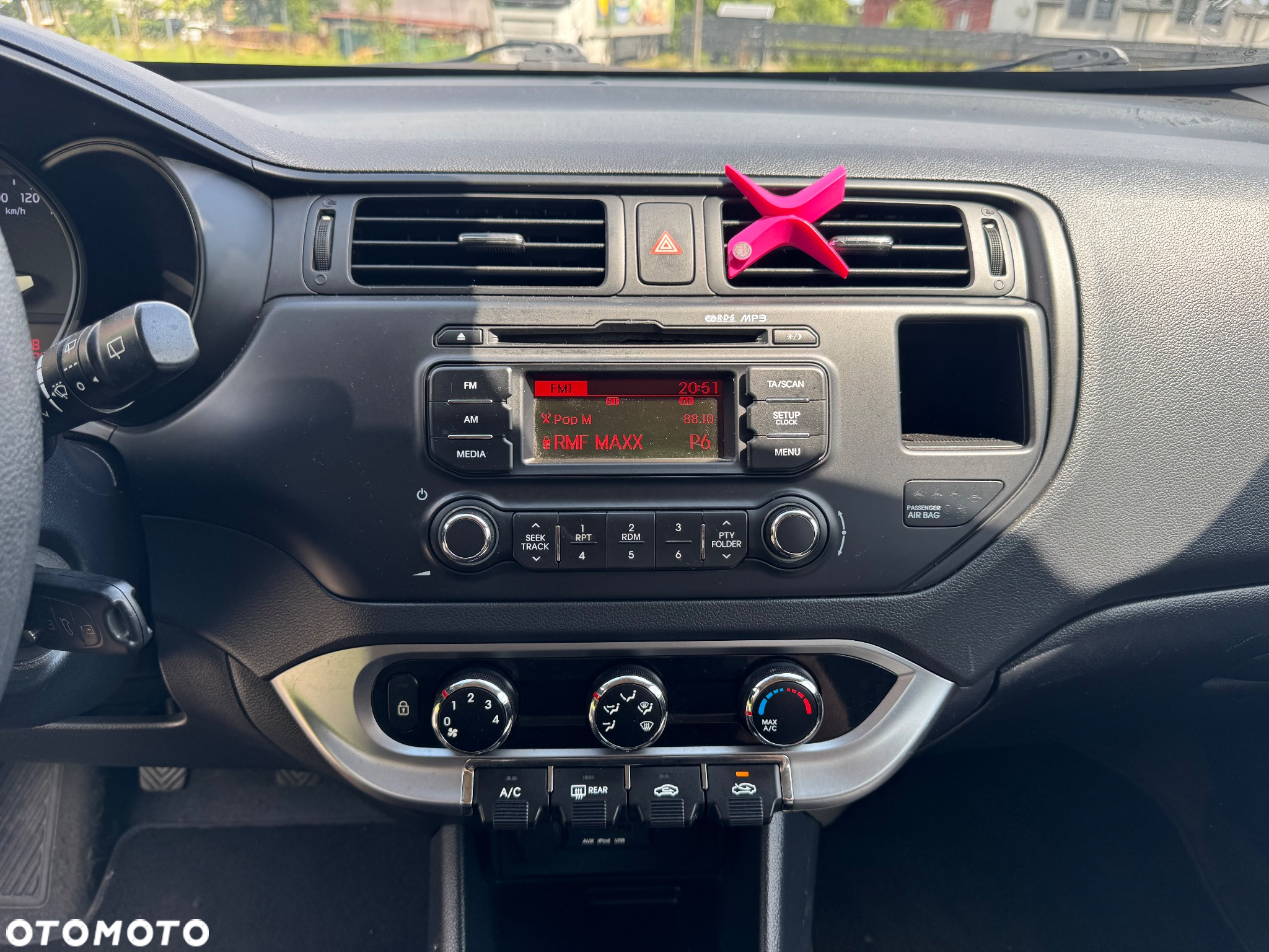 Kia Rio 1.2 Dream-Team Edition - 15