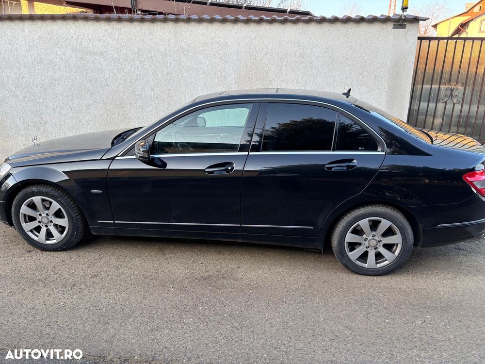 Mercedes-Benz C - 3