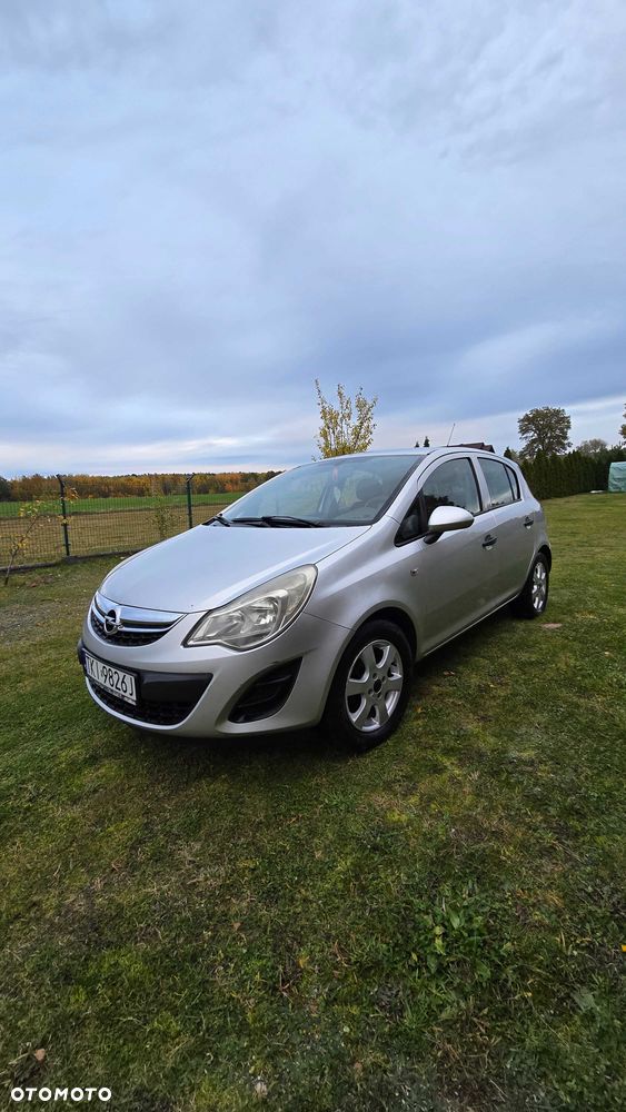 Opel Corsa - 1
