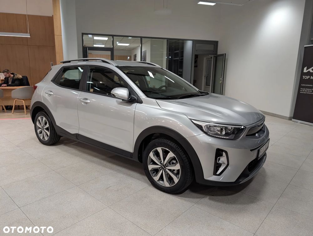 Kia Stonic 1.2 L - 4