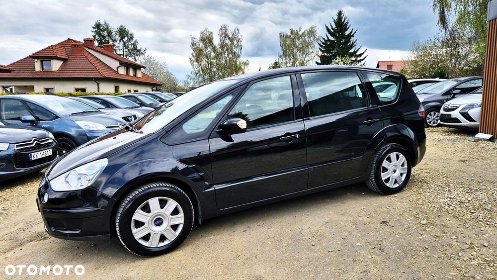Ford S-Max 2.0 Titanium - 24