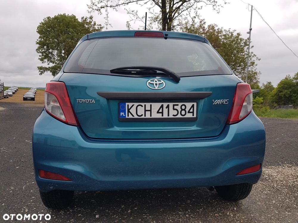 Toyota Yaris 1.0 Active - 12