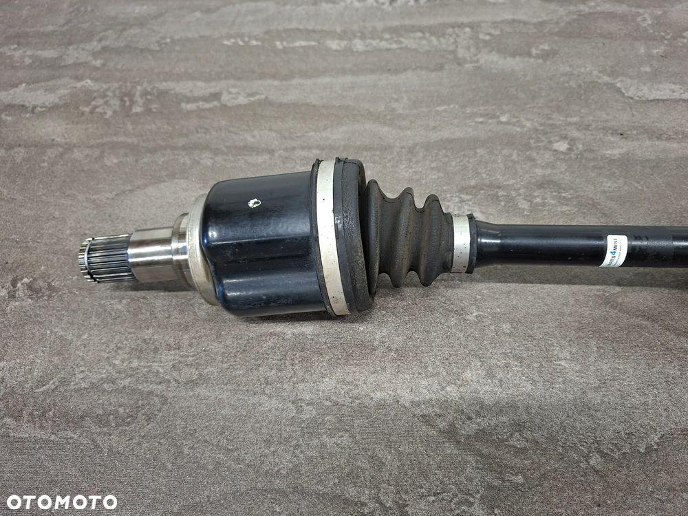 BMW F39 F48 MINI F54 F60 Półoś przód 8611937 / 8611938 - 5