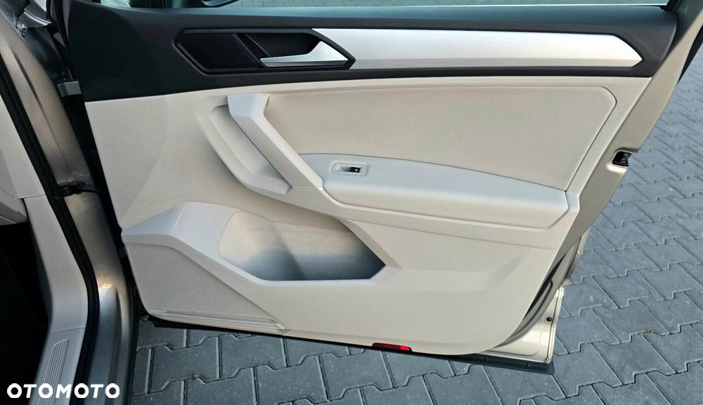 Volkswagen Tiguan 1.5 TSI OPF DSG URBAN SPORT - 34