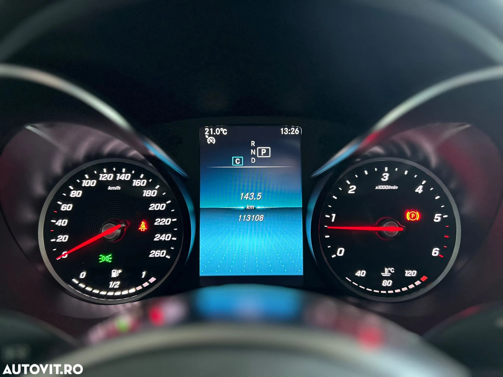 Mercedes-Benz GLC 220 d 4Matic 9G-TRONIC AMG Line - 12