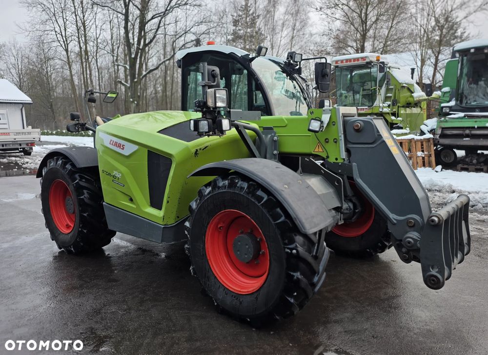 Claas Scorpion 732 VARIPOWER - 2