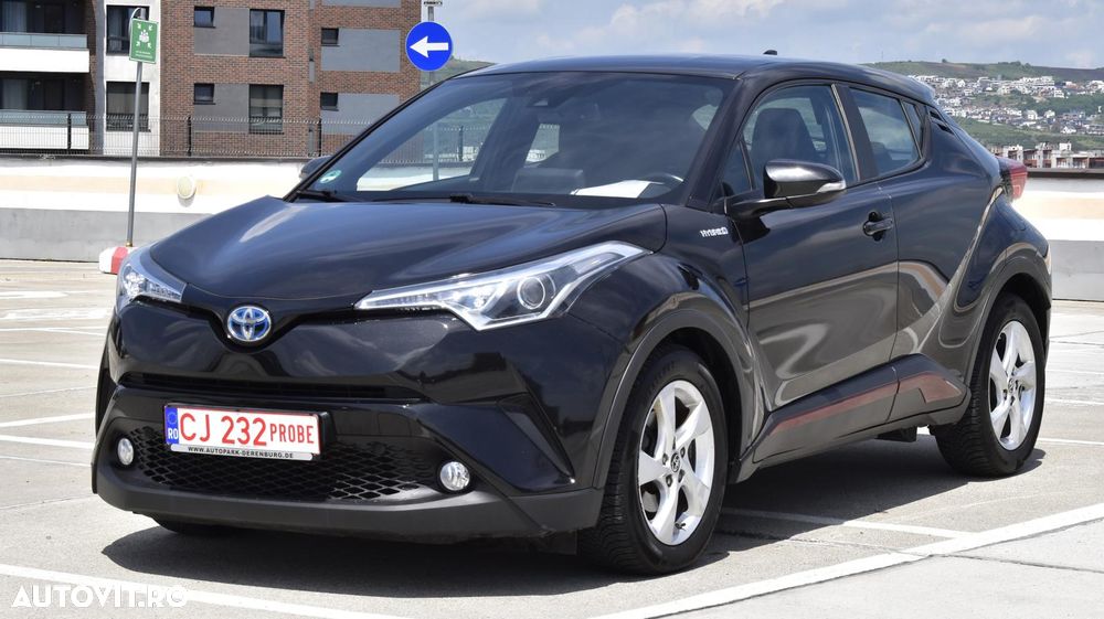 Toyota C-HR Flow - 2