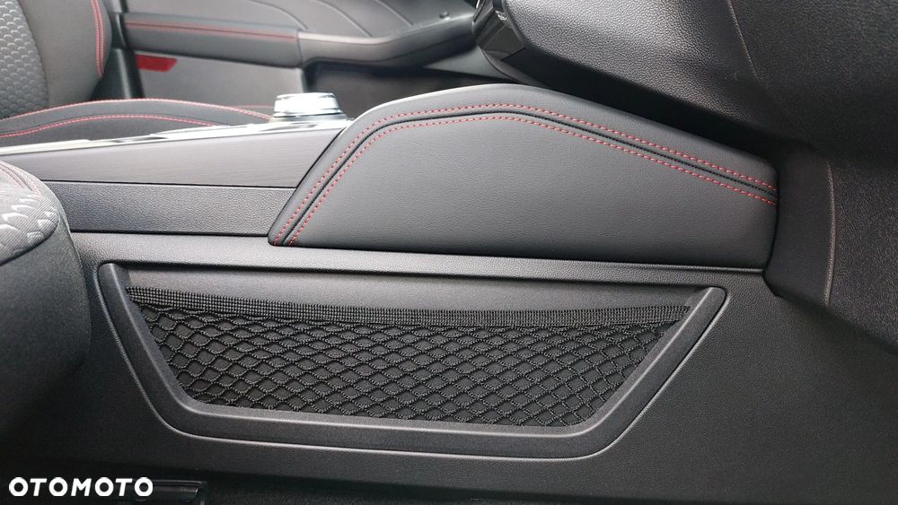 Ford Kuga 2.5 FHEV FWD ST-Line eCVT - 7