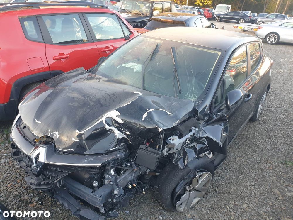 Renault Clio 1.0 TCe Zen - 9