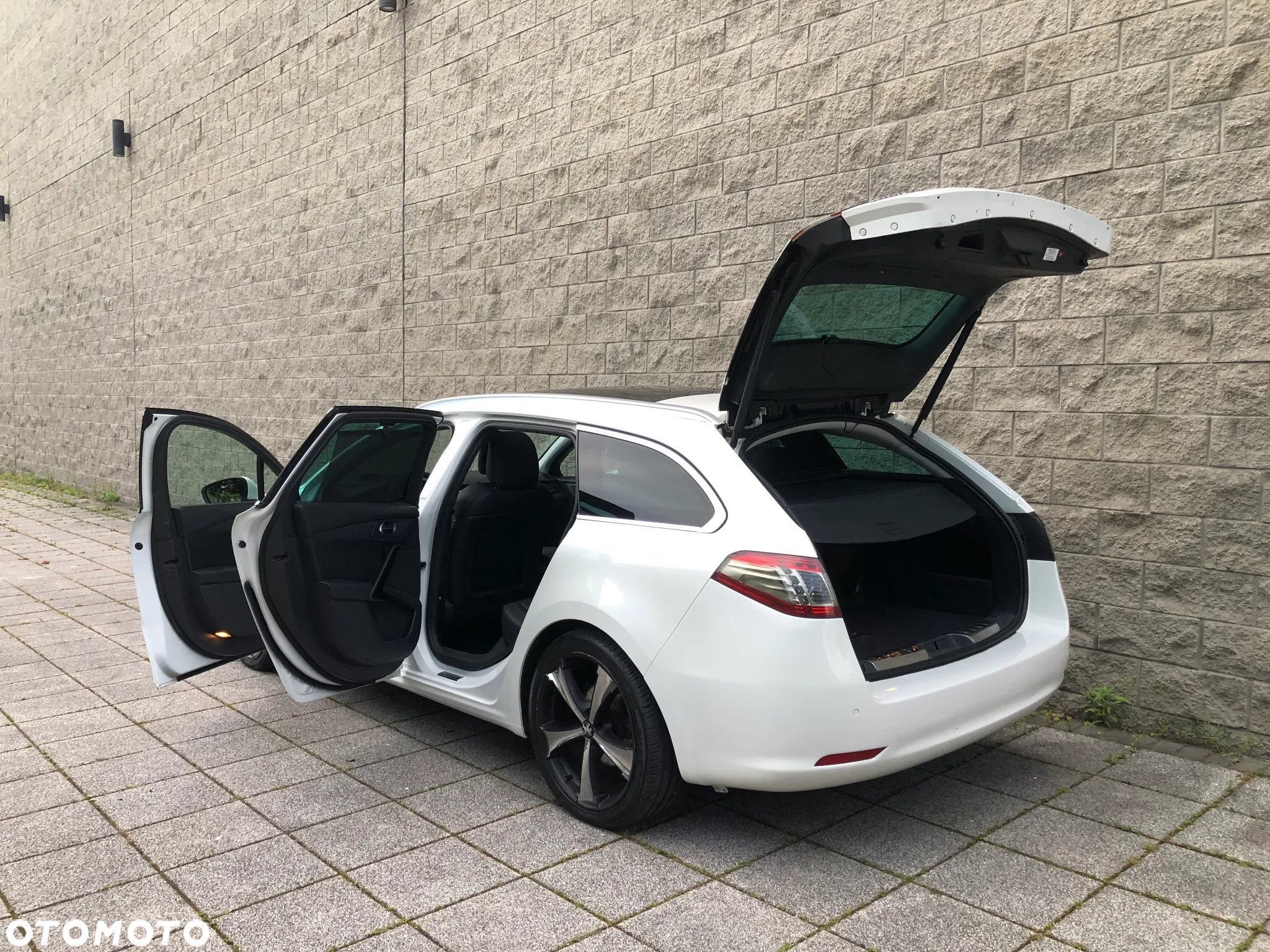 Peugeot 508 2.0 HDi Allure - 29