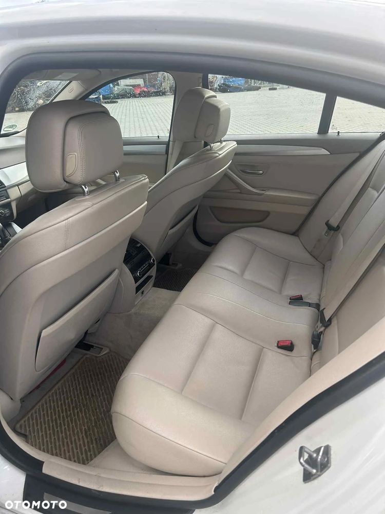 BMW Seria 5 - 12