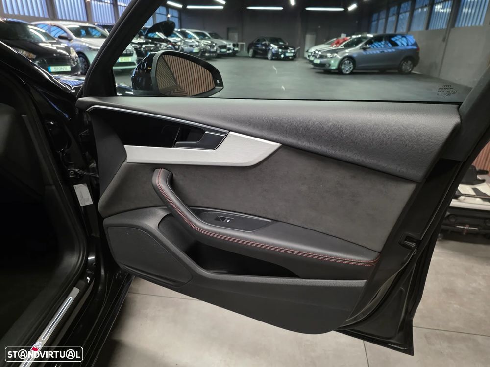 Audi A4 Avant 35 TDI S line S tronic - 48