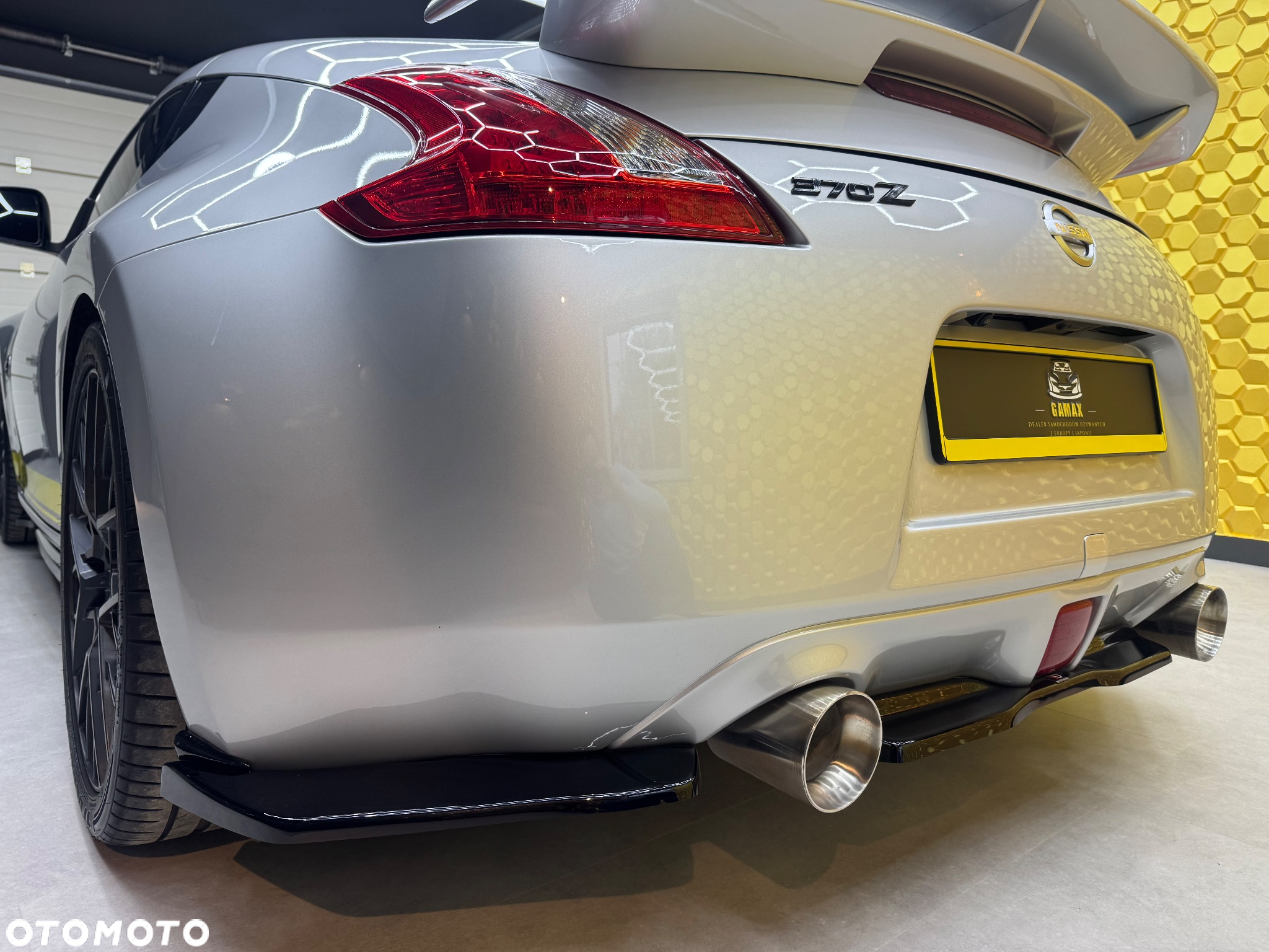 Nissan 370 Z - 20