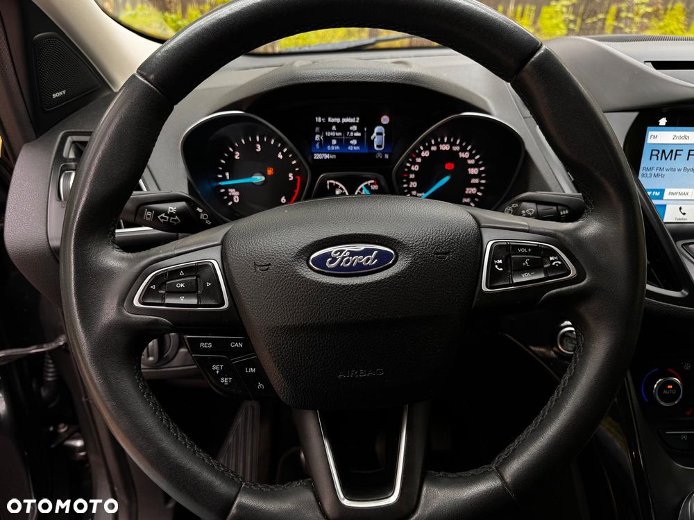 Ford Kuga 2.0 TDCi 4x4 Titanium - 31