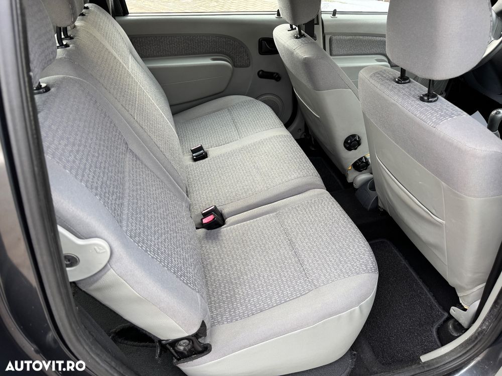 Dacia Logan 1.6 MPI Laureate - 6
