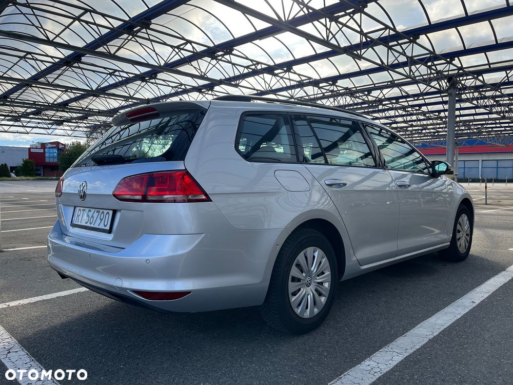 Volkswagen Golf VII 1.6 TDI BMT Comfortline - 4