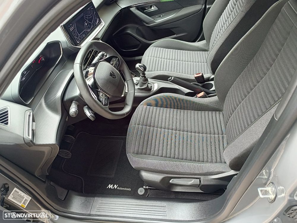 Peugeot 2008 1.2 PureTech Active Pack - 9