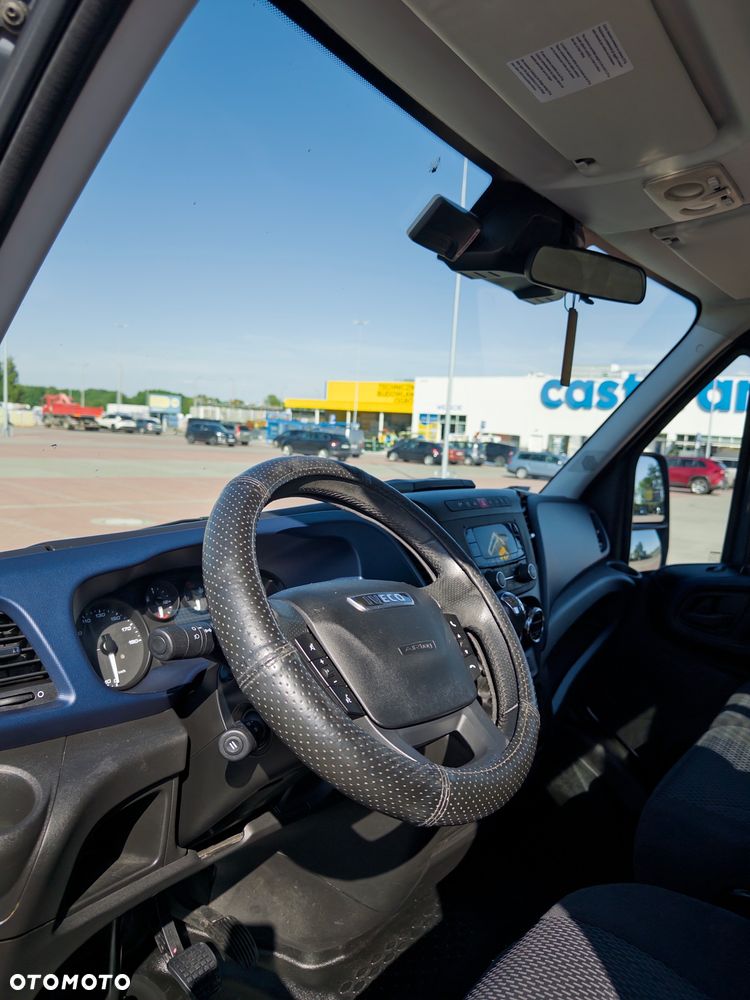 Iveco Daily - 12