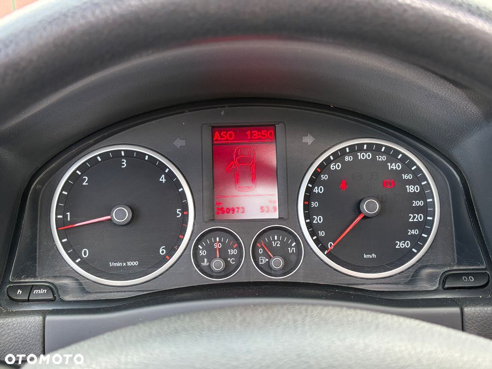 Volkswagen Tiguan 2.0 TDI DPF 4Motion Sport & Style - 18