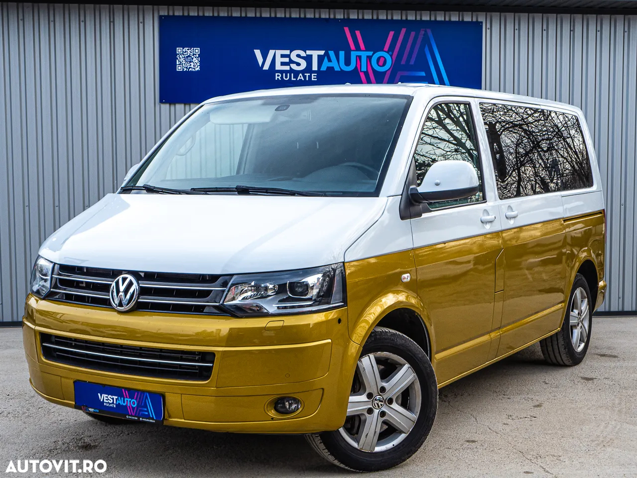 Volkswagen Multivan - 2
