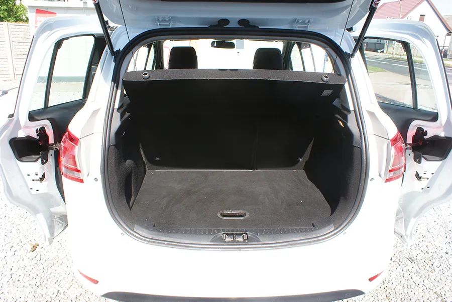 Ford B-MAX 1.4 Colourline - 18