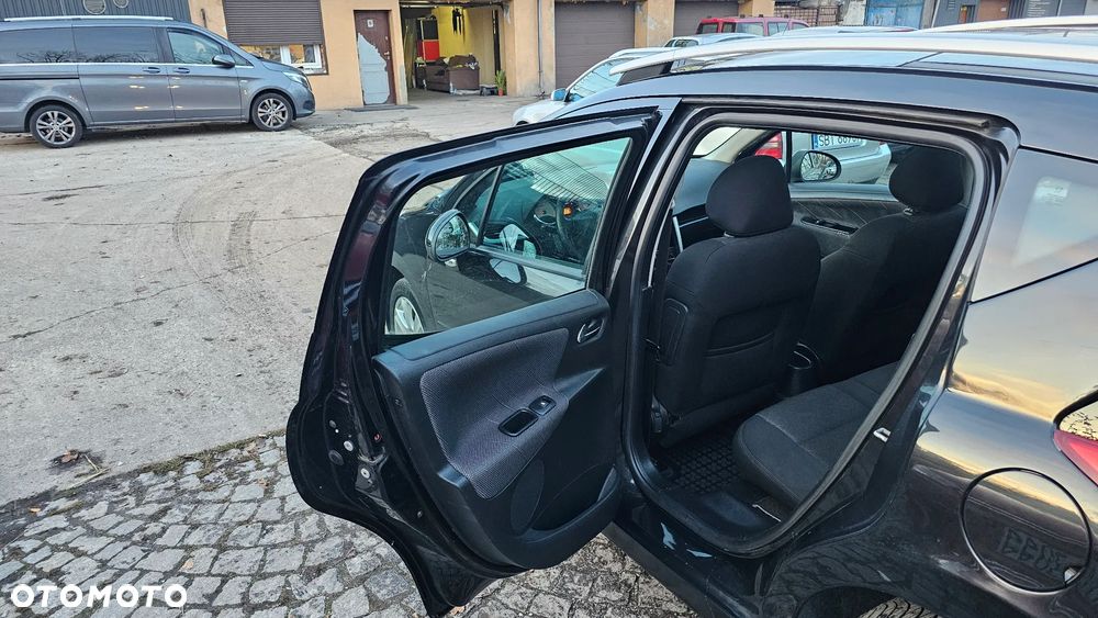 Peugeot 207 1.6 Trendy - 16