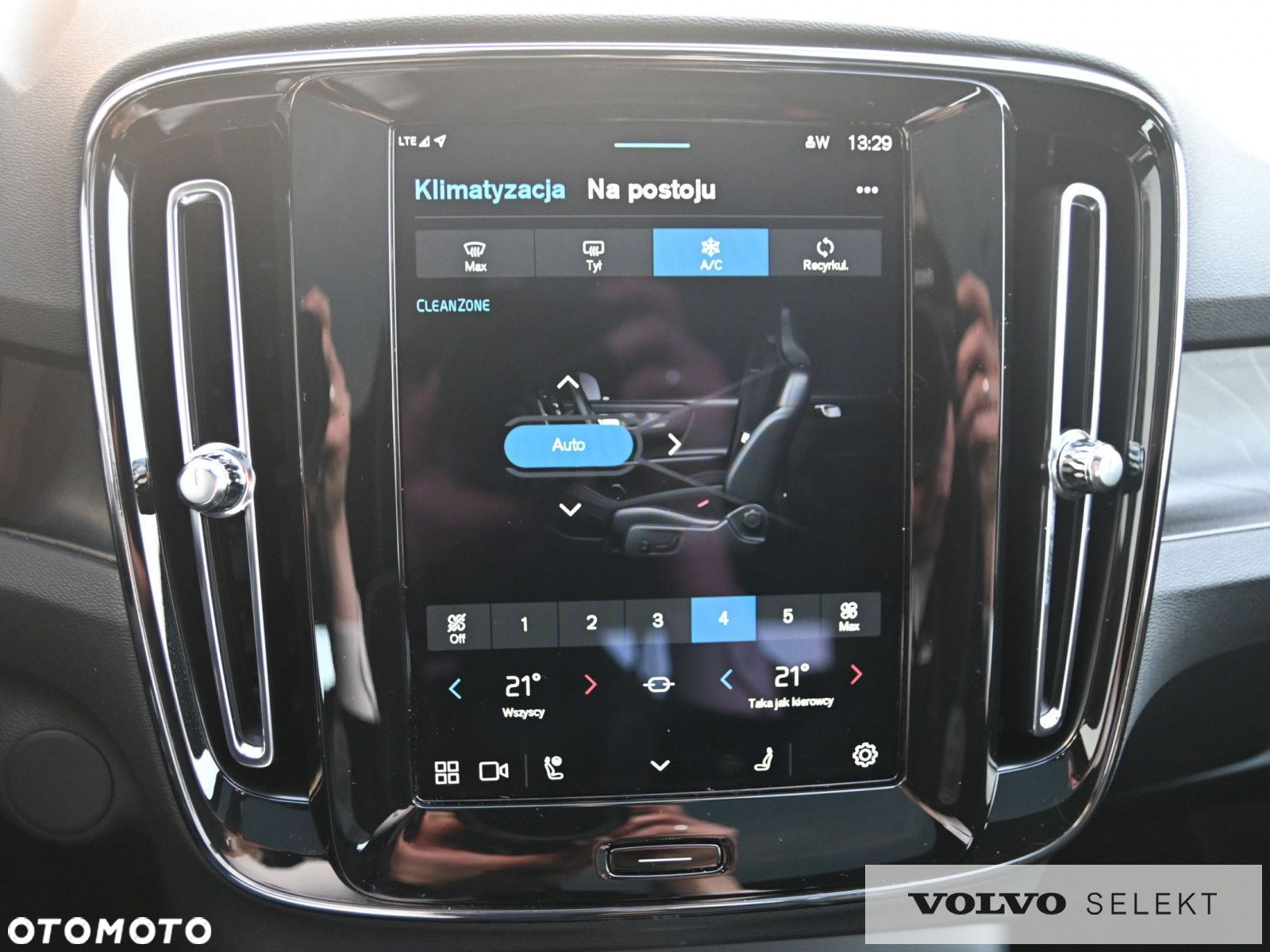 Volvo C40 - 30